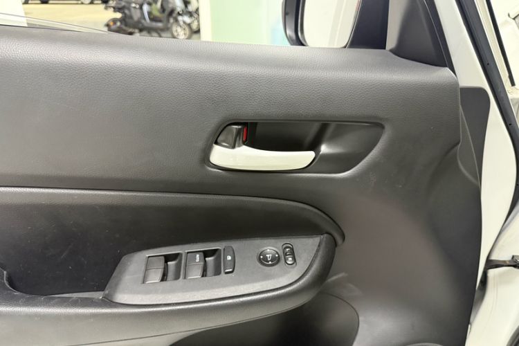 Used Honda Fit 2021 1.5L CVT Trend Edition Interior 2