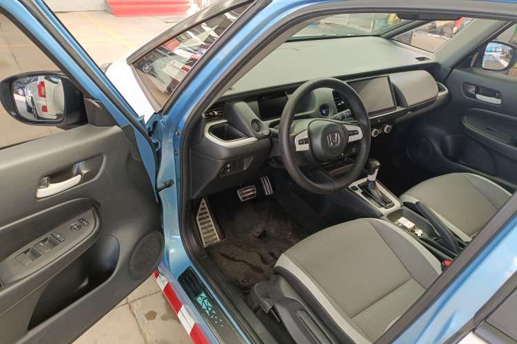 Used Honda Fit 2021 1.5L CVT Trendy Run Pro Edition Interior 2