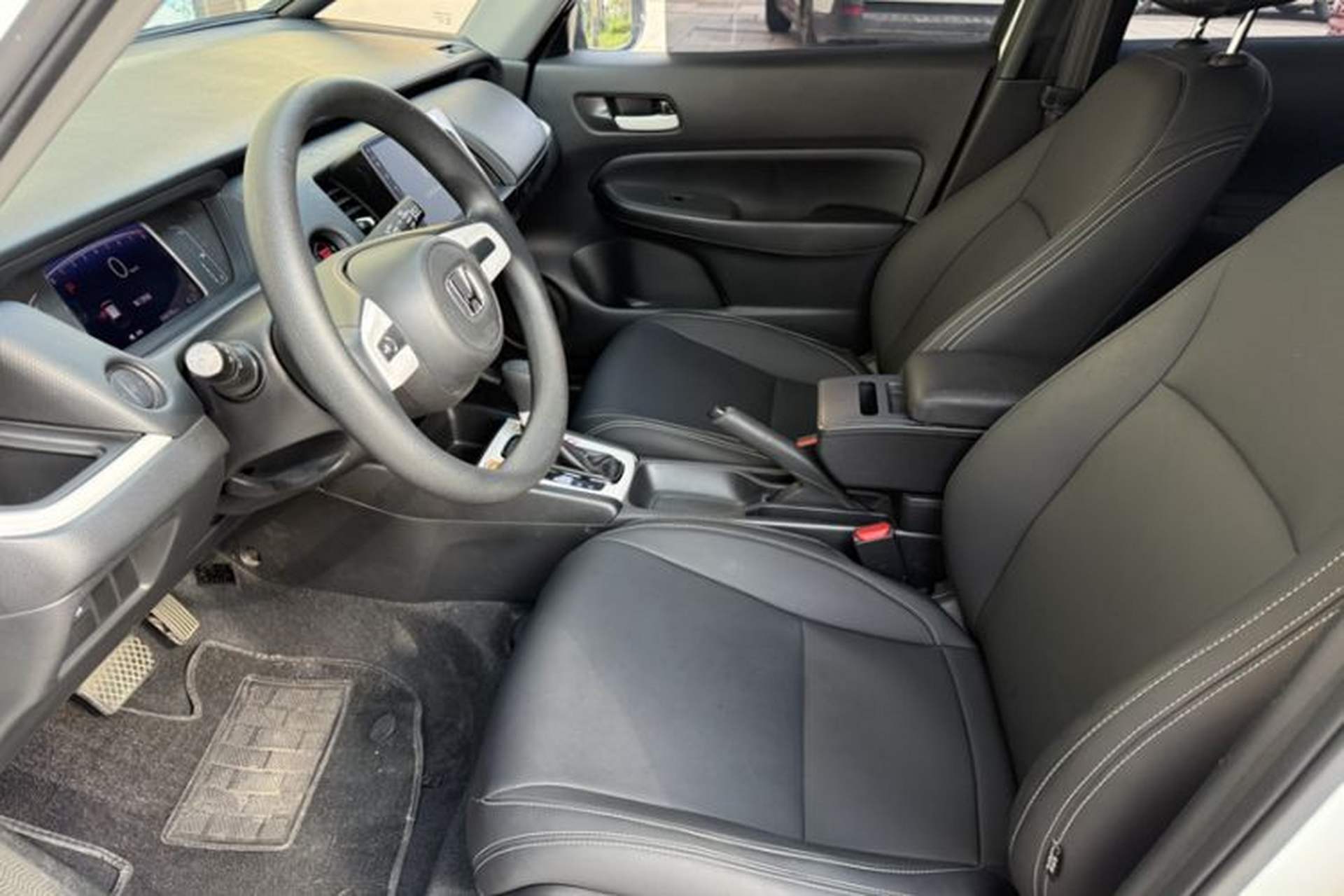 Used Honda Fit 2021 1.5L CVT Trend Edition Interior 3