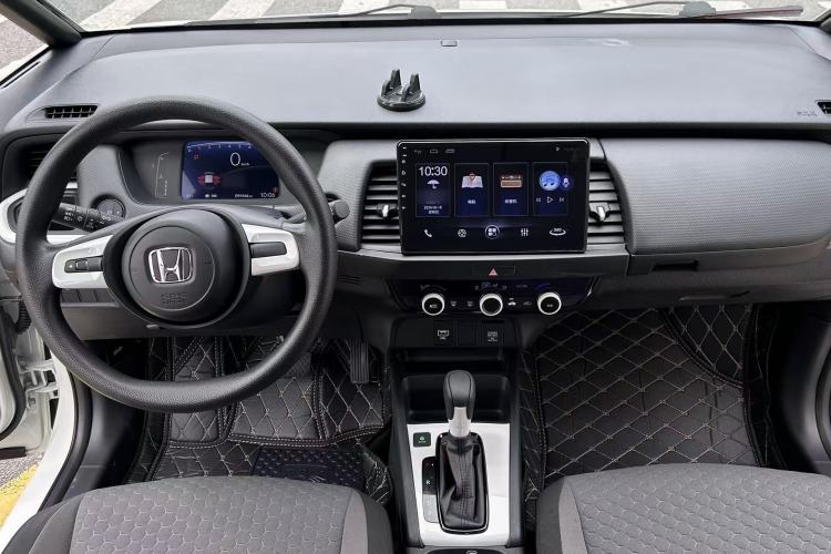 Used Honda Fit 2021 1.5L CVT Trend Edition Interior 3
