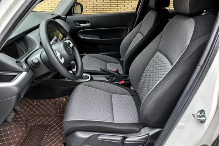 Used Honda Fit 2021 1.5L CVT Trend Edition Interior 3