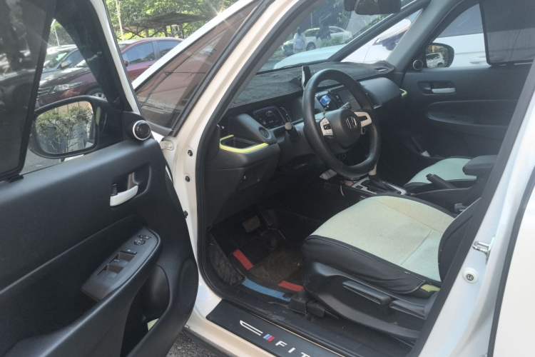 Used Honda Fit 2021 1.5L CVT Trendy Version Interior 3