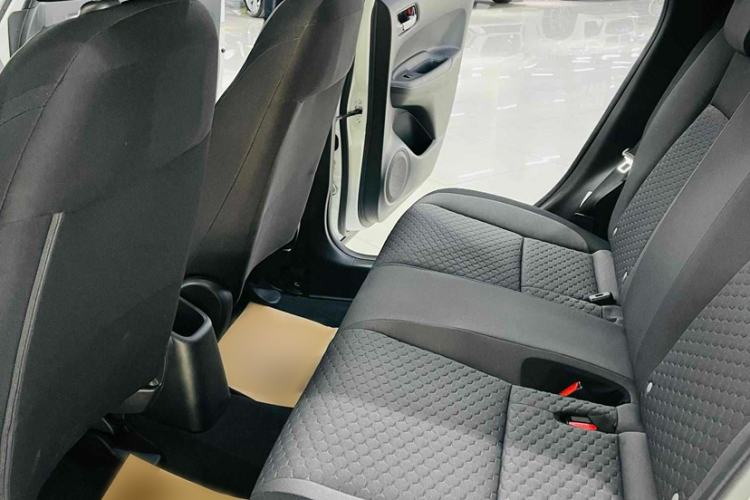 Used Honda Fit 2021 1.5L CVT Trend Edition Interior 3