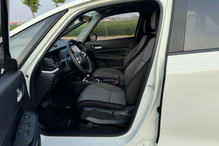 Used Honda Fit 2021 1.5L CVT Trend Edition Interior 4