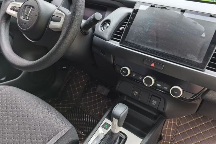 Used Honda Fit 2021 1.5L CVT Trend Edition Interior 4