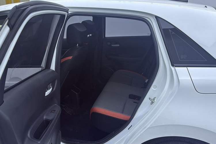 Used Honda Fit 2021 1.5L CVT Trendy Sports Edition Interior 5