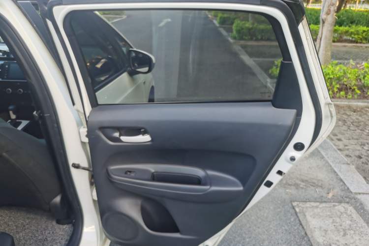 Used Honda Fit 2021 1.5L CVT Trend Edition Interior 5