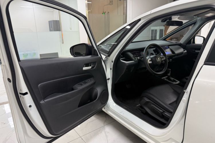 Used Honda Fit 2021 1.5L CVT Trend Edition Interior 6