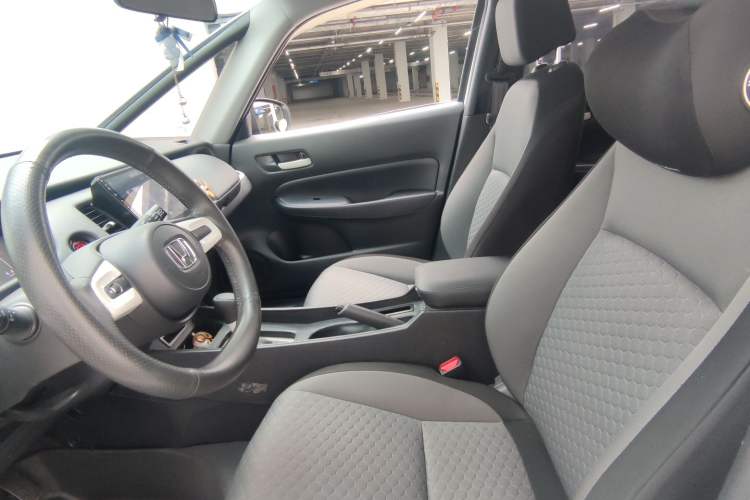 Used Honda Fit 2021 1.5L CVT Trend Edition Interior 9