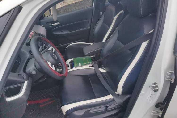 Used Honda Fit 2021 1.5L CVT Trendy Edition Left Front Seat