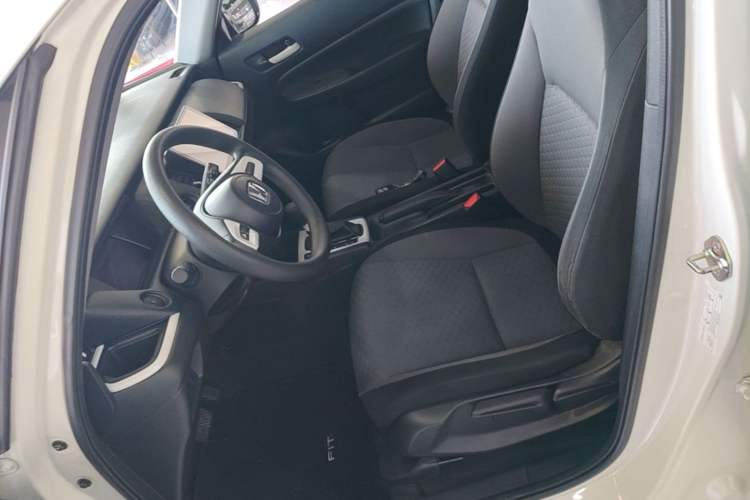 Used Honda Fit 2021 1.5L CVT Trend Edition Left Front Seat
