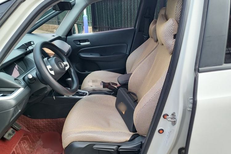 Used Honda Fit 2021 1.5L CVT Trendy Edition Left Front Seat