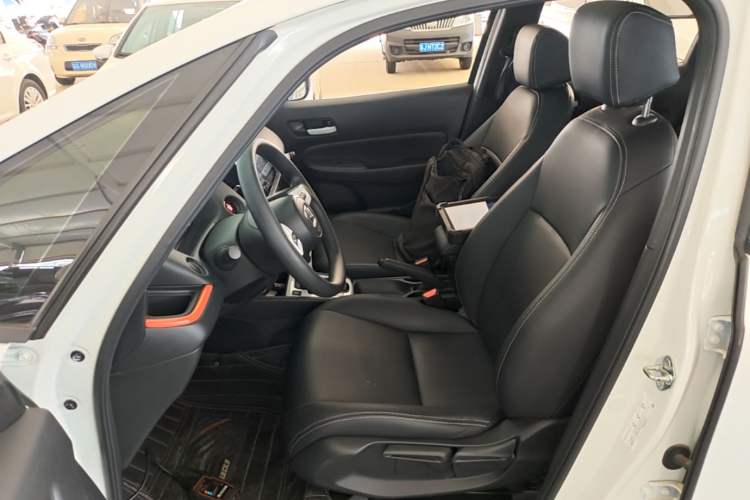 Used Honda Fit 2021 1.5L CVT Trendy Sports Edition Left Front Seat