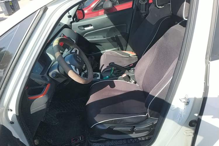 Used Honda Fit 2021 1.5L CVT Trendy Run Pro Edition Left Front Seat