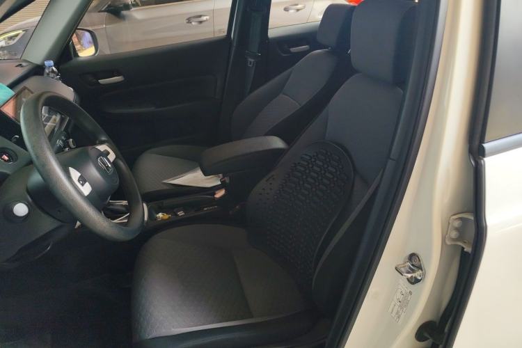 Used Honda Fit 2021 1.5L CVT Trendy Edition Left Front Seat