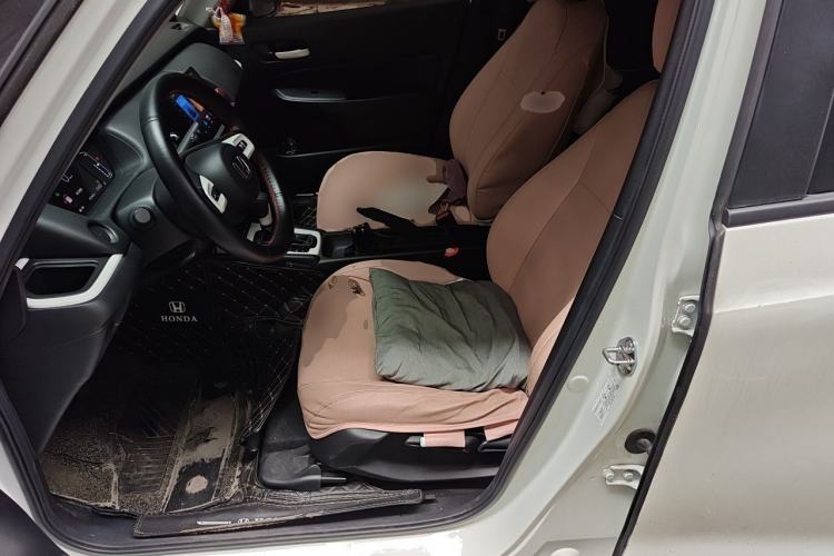 Used Honda Fit 2021 1.5L CVT Trendy Edition Left Front Seat