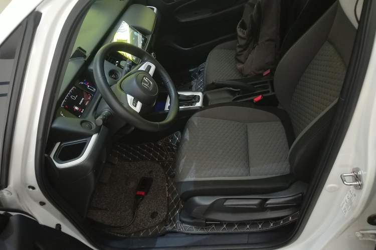 Used Honda Fit 2021 1.5L CVT Trend Edition Left Front Seat