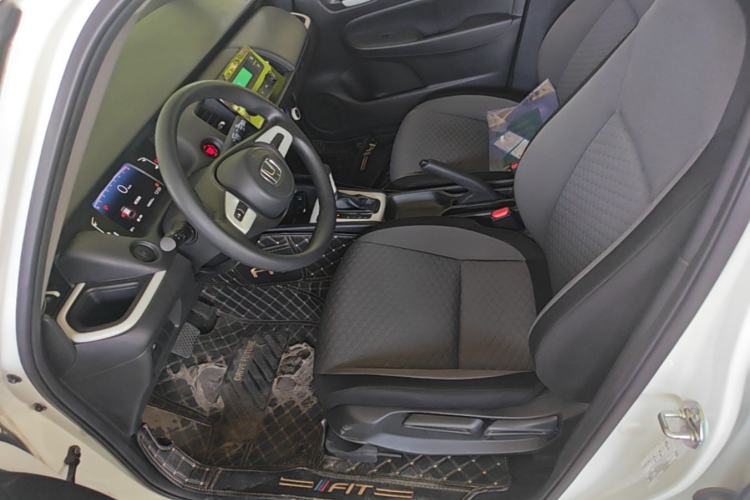 Used Honda Fit 2021 1.5L CVT Trend Edition Left Front Seat