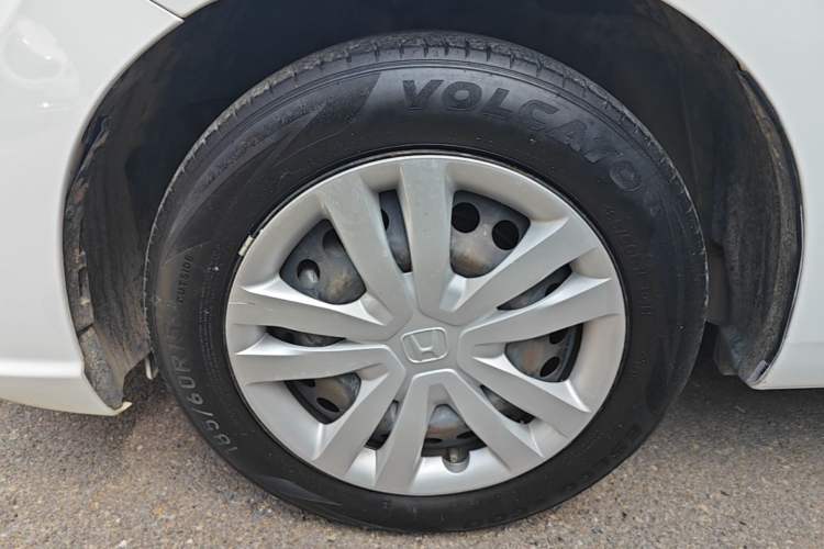 Used Honda Fit 2021 1.5L CVT Trend Edition Left Front Wheel Hub