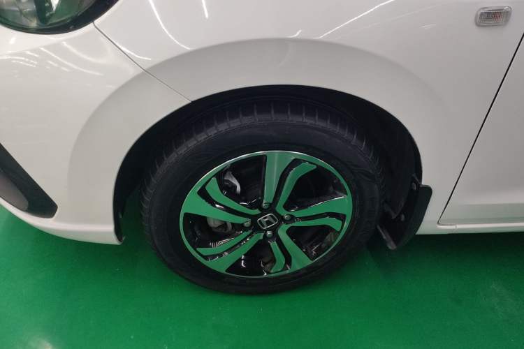 Used Honda Fit 2021 1.5L CVT Trend Edition Left Front Wheel Hub