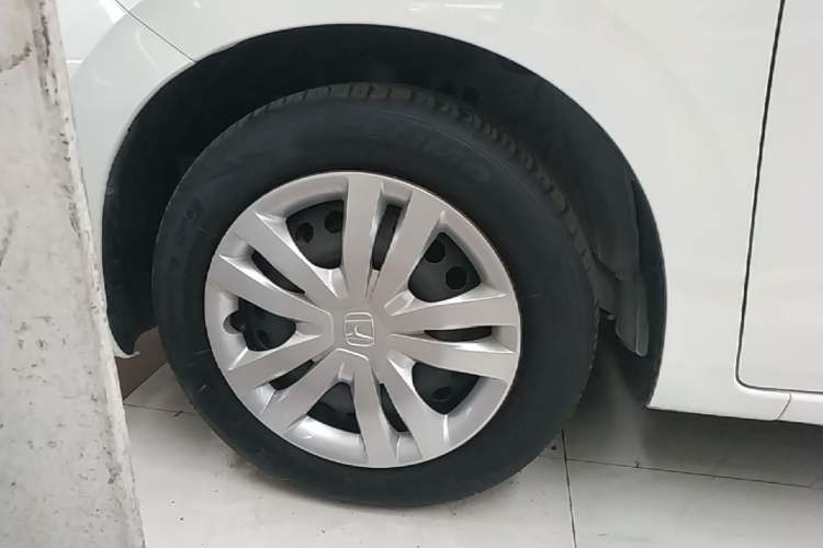 Used Honda Fit 2021 1.5L CVT Trend Edition Left Front Wheel Hub