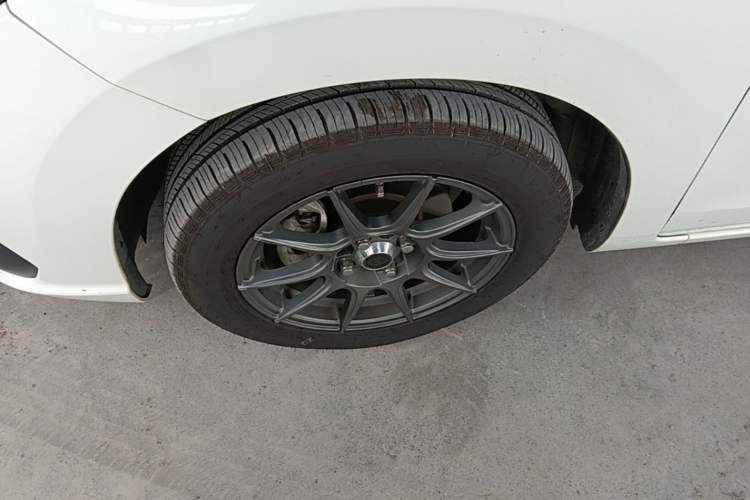 Used Honda Fit 2021 1.5L CVT Trend Edition Left Front Wheel Hub
