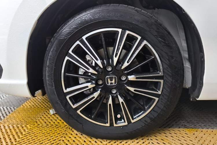 Used Honda Fit 2021 1.5L CVT Trendy Run Pro Edition Left Front Wheel Hub