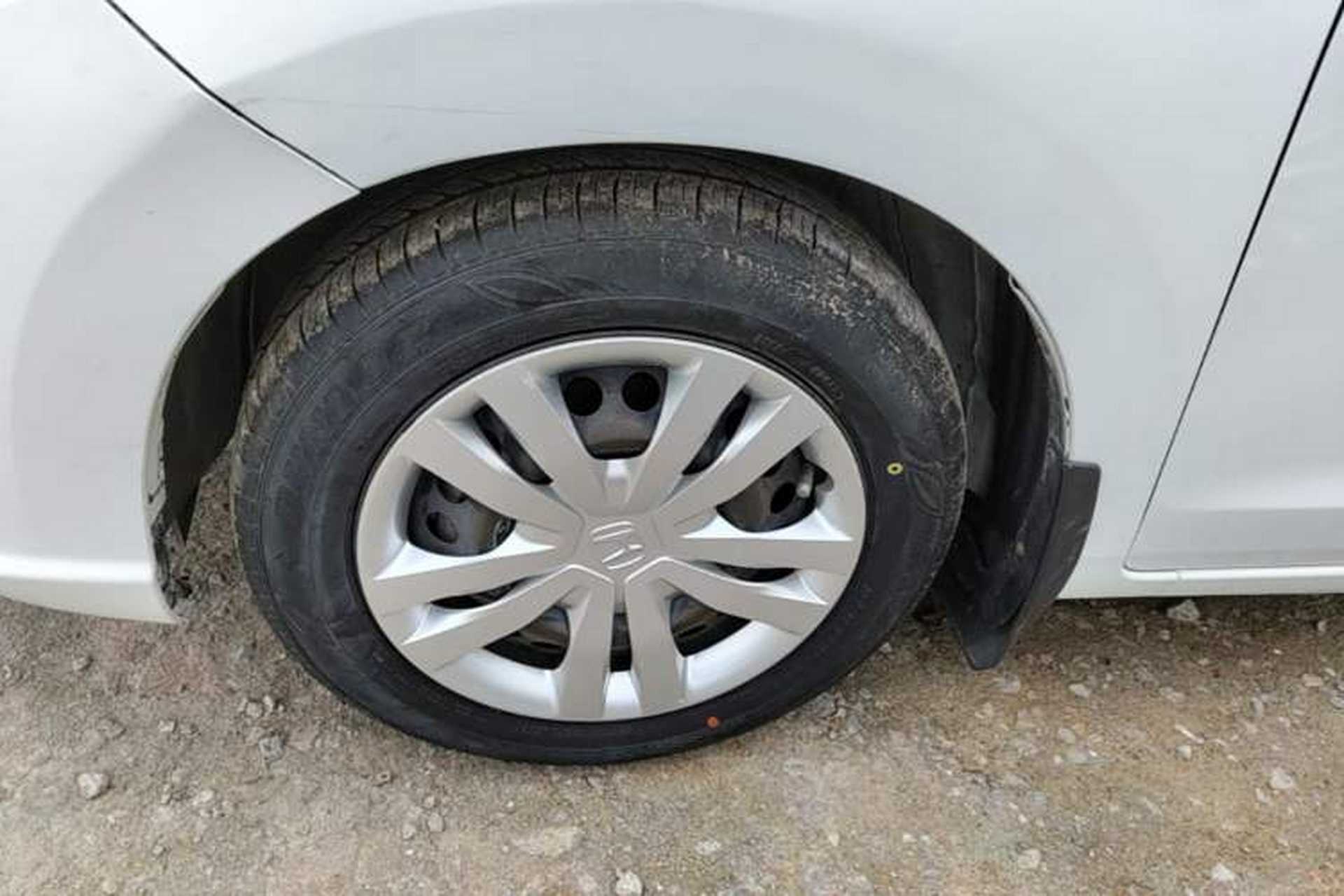 Used Honda Fit 2021 1.5L CVT Trend Edition Left Front Wheel Hub