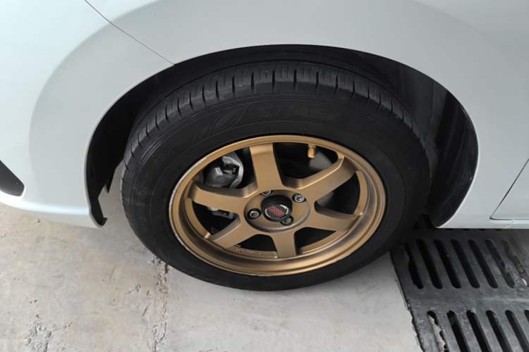Used Honda Fit 2021 1.5L CVT Trend Edition Left Front Wheel Hub