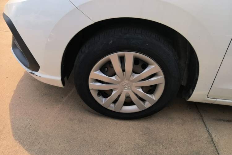 Used Honda Fit 2021 1.5L CVT Trend Edition Left Front Wheel Hub