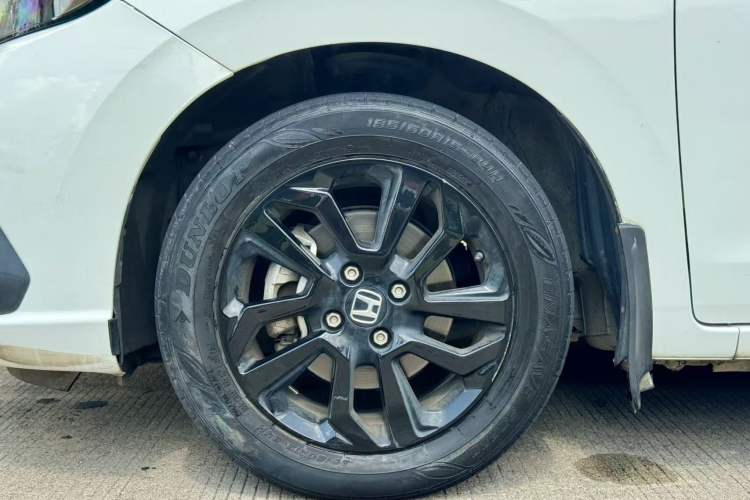 Used Honda Fit 2021 1.5L CVT Trend Edition Left Front Wheel Hub