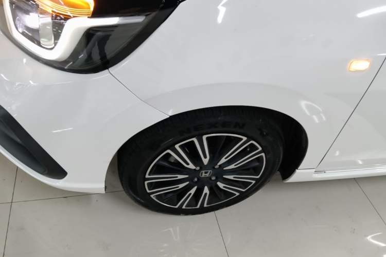 Used Honda Fit 2021 1.5L CVT Trendy Run Pro Edition Left Front Wheel Hub