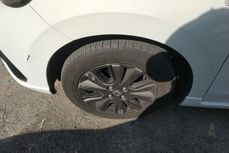 Used Honda Fit 2021 1.5L CVT Trendy Run Pro Edition Left Front Wheel Hub