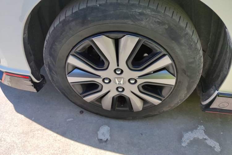 Used Honda Fit 2021 1.5L CVT Trend Edition Left Front Wheel Hub