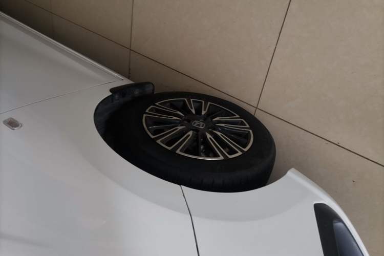 Used Honda Fit 2021 1.5L CVT Trendy Edition Left Front Wheel Hub
