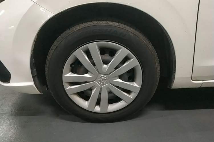 Used Honda Fit 2021 1.5L CVT Trend Edition Left Front Wheel Hub