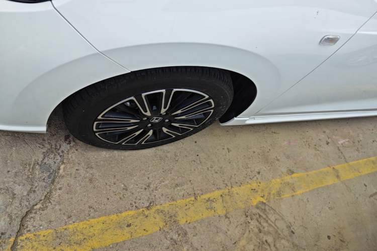 Used Honda Fit 2021 1.5L CVT Trendy Run Pro Edition Left Front Wheel Hub