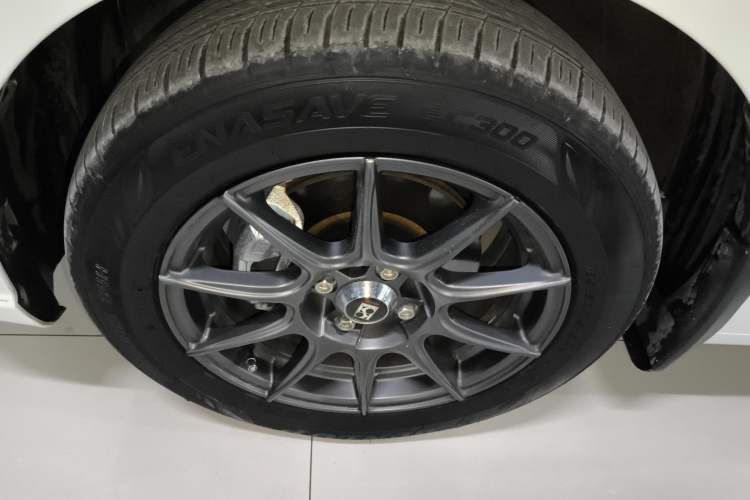 Used Honda Fit 2021 1.5L CVT Trend Edition Left Front Wheel Hub