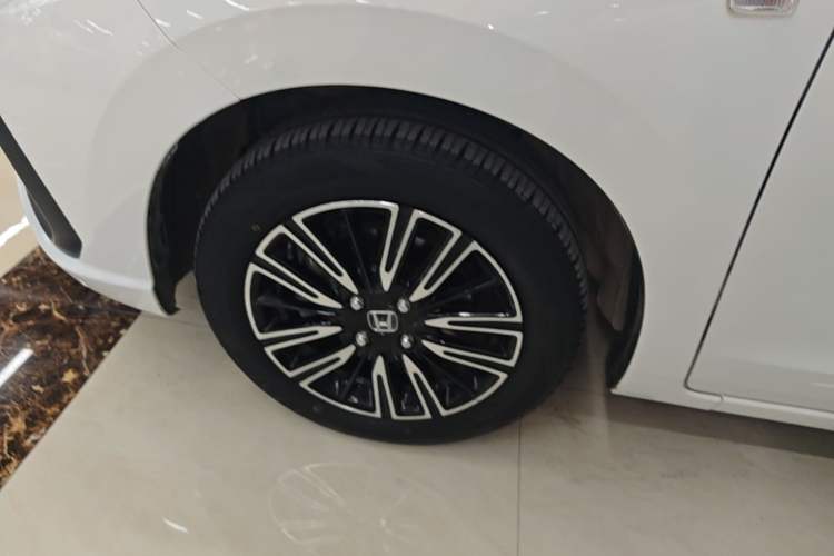 Used Honda Fit 2021 1.5L CVT Trend Edition Left Front Wheel Hub
