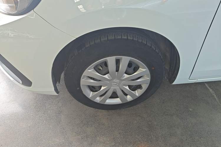 Used Honda Fit 2021 1.5L CVT Trendy Run Pro Edition Left Front Wheel Hub