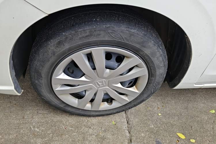 Used Honda Fit 2021 1.5L CVT Trend Edition Left Front Wheel Hub