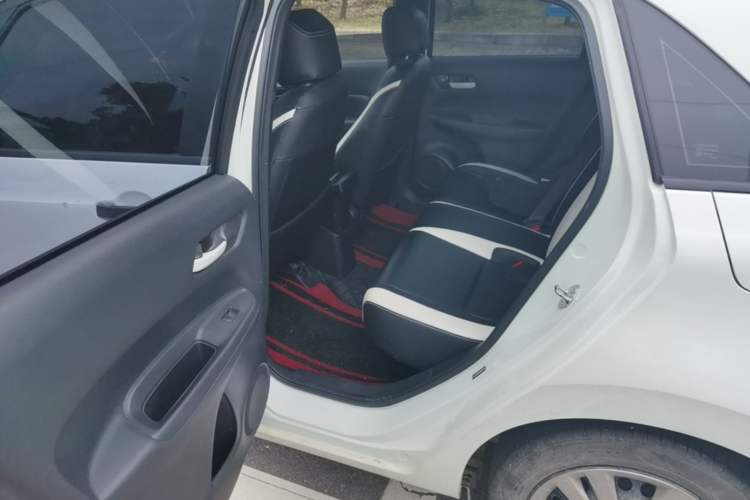 Used Honda Fit 2021 1.5L CVT Trendy Edition Left Rear Seat