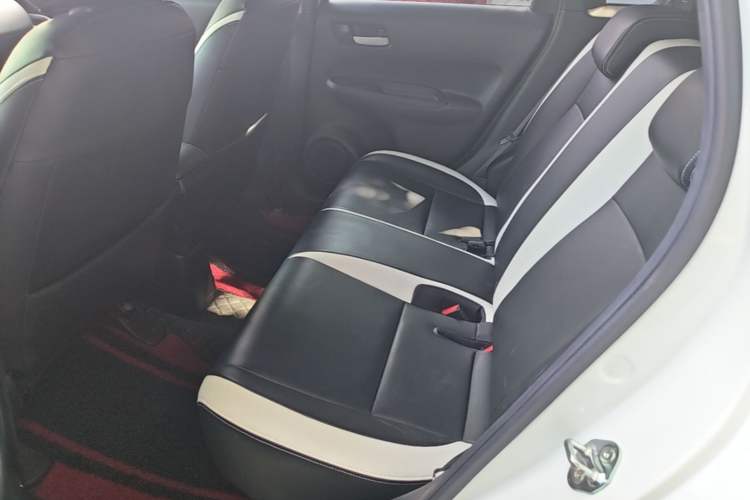 Used Honda Fit 2021 1.5L CVT Trendy Edition Left Rear Seat
