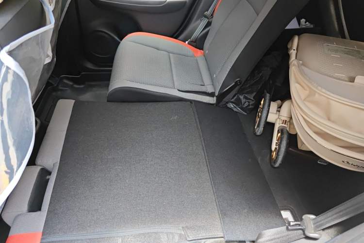 Used Honda Fit 2021 1.5L CVT Trend Edition Left Rear Seat