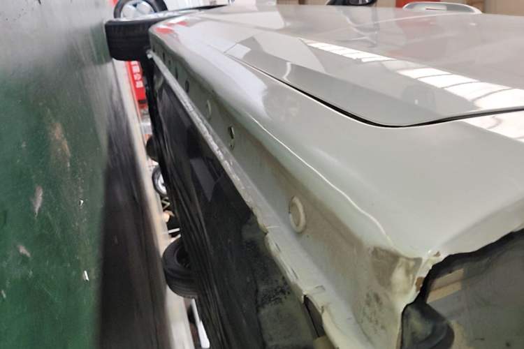Used Honda Fit 2021 1.5L CVT Trendy Sports Edition Left Side Sill