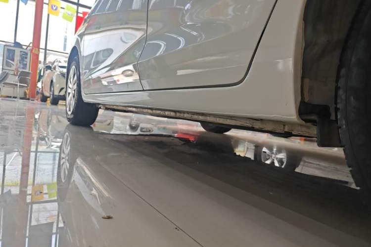 Used Honda Fit 2021 1.5L CVT Trend Edition Left Side Sill