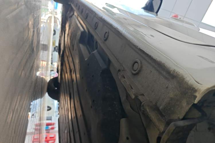 Used Honda Fit 2021 1.5L CVT Trendy Sports Edition Left Side Sill