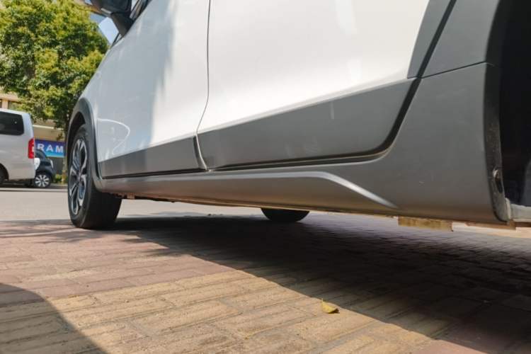 Used Honda Fit 2021 1.5L CVT Trendy Version Left Side Sill