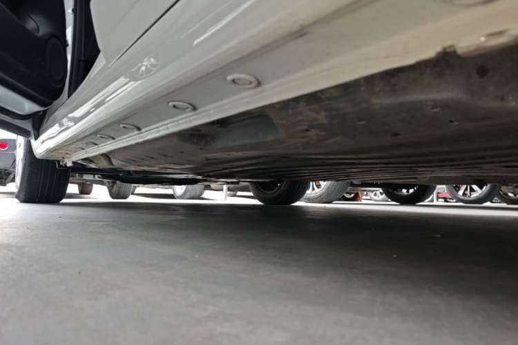 Used Honda Fit 2021 1.5L CVT Trendy Sports Edition Left Side Sill