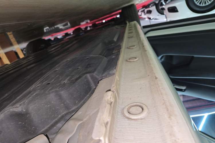 Used Honda Fit 2021 1.5L CVT Trend Edition Left Side Sill